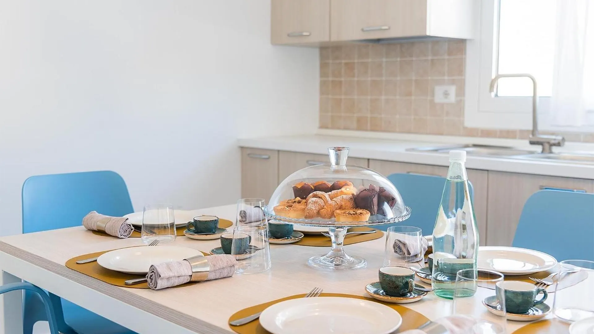 Stunning Apartment In Cava Daliga With Kitchen Cava dʼAliga